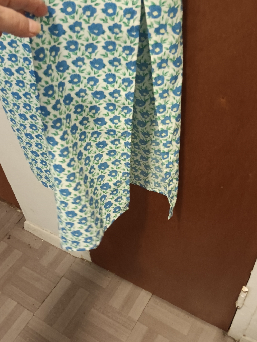 Lush Blue and White Floral Tie-Shoulder Lined Summer Midi Dress - Picture 2 of 7